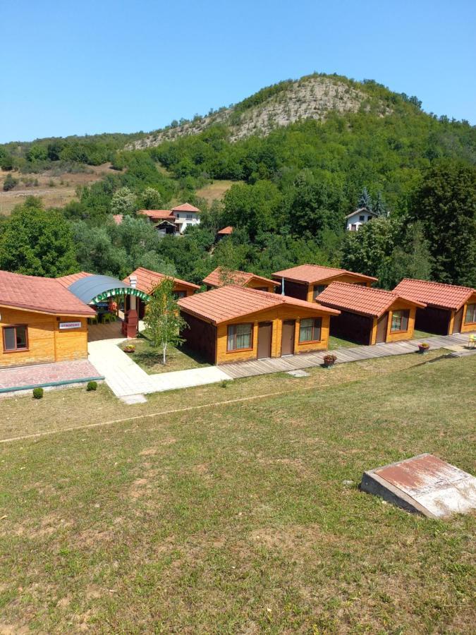 Вилно Селище Мировец Maluk Izvor  Dış mekan fotoğraf