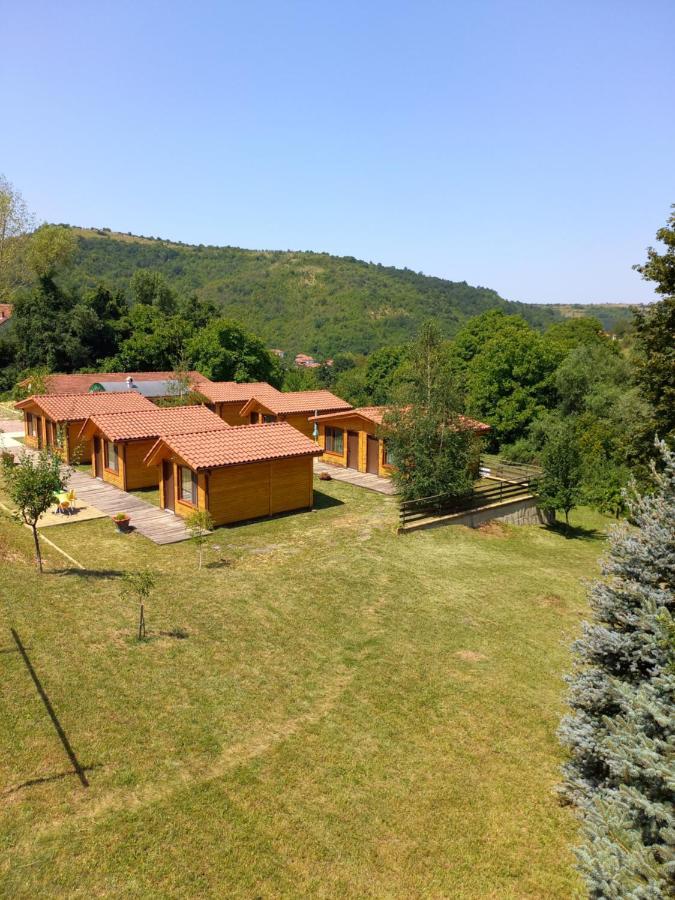 Вилно Селище Мировец Maluk Izvor  Dış mekan fotoğraf