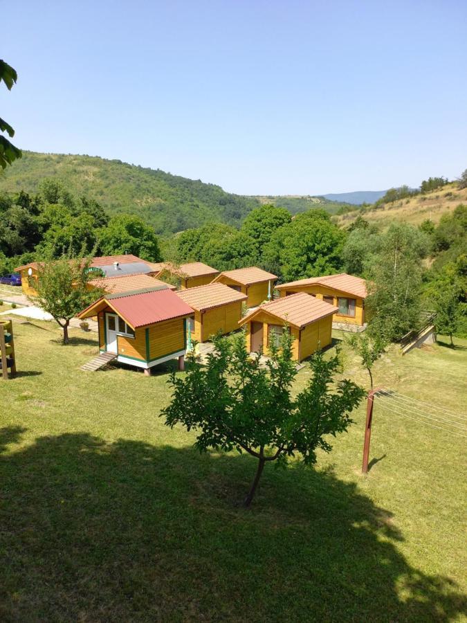 Вилно Селище Мировец Maluk Izvor  Dış mekan fotoğraf